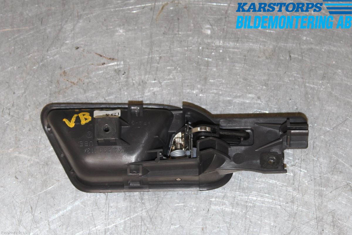 Volkswagen VW GOLF V 04-09 Dörrhandtag Inre Vä