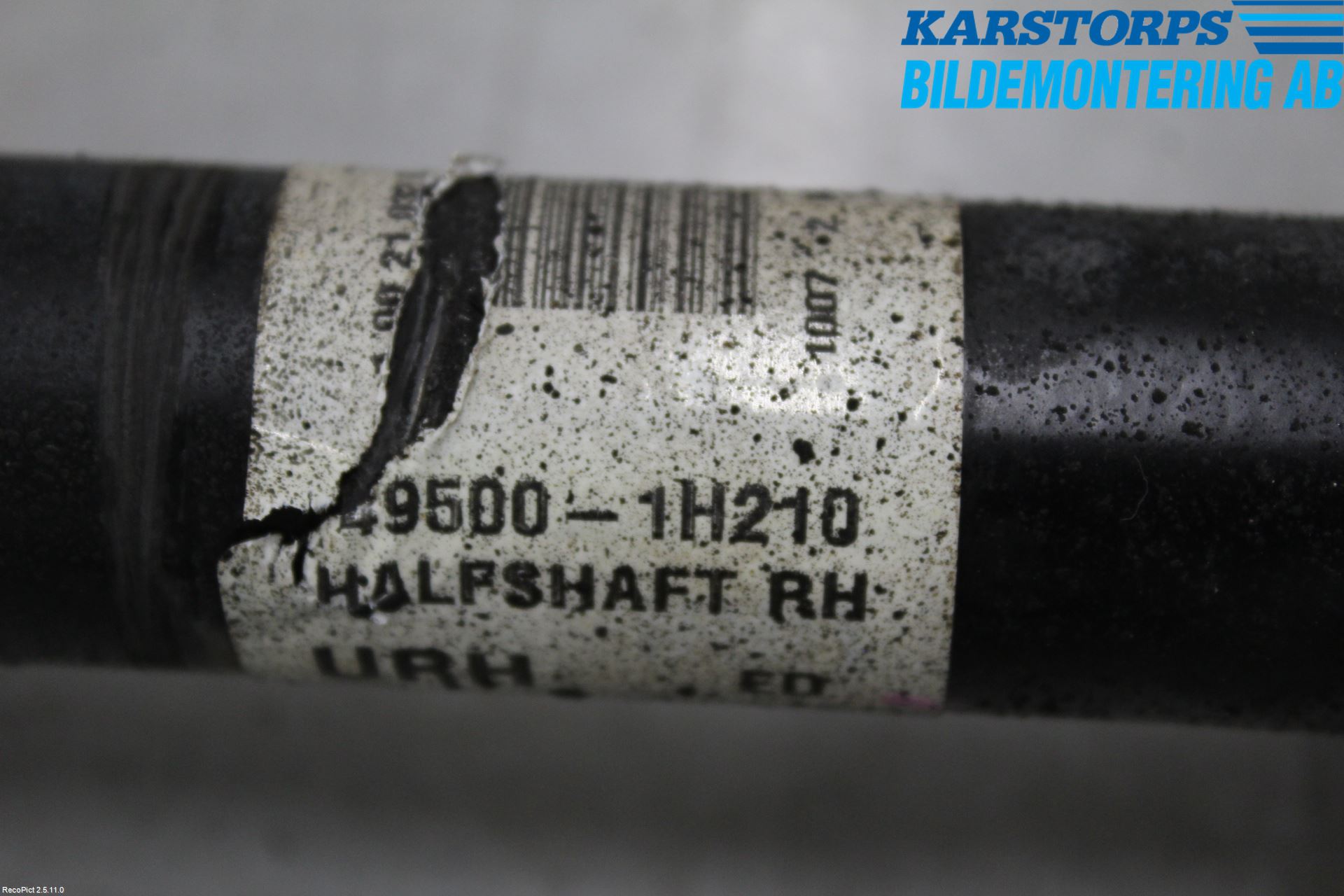 Kia CEED 06-12 Drivaxel Fram Höger