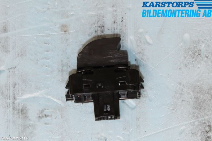 Renault MEGANE III 09-15 Strömställare Elhiss