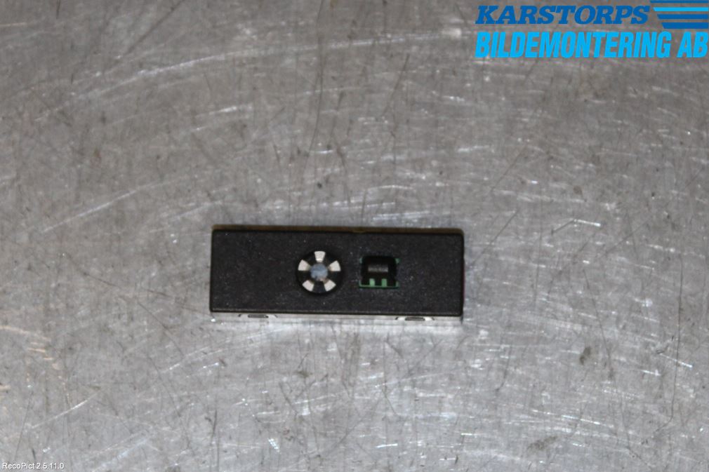 Volvo V60 14-18 Antennförstärkare