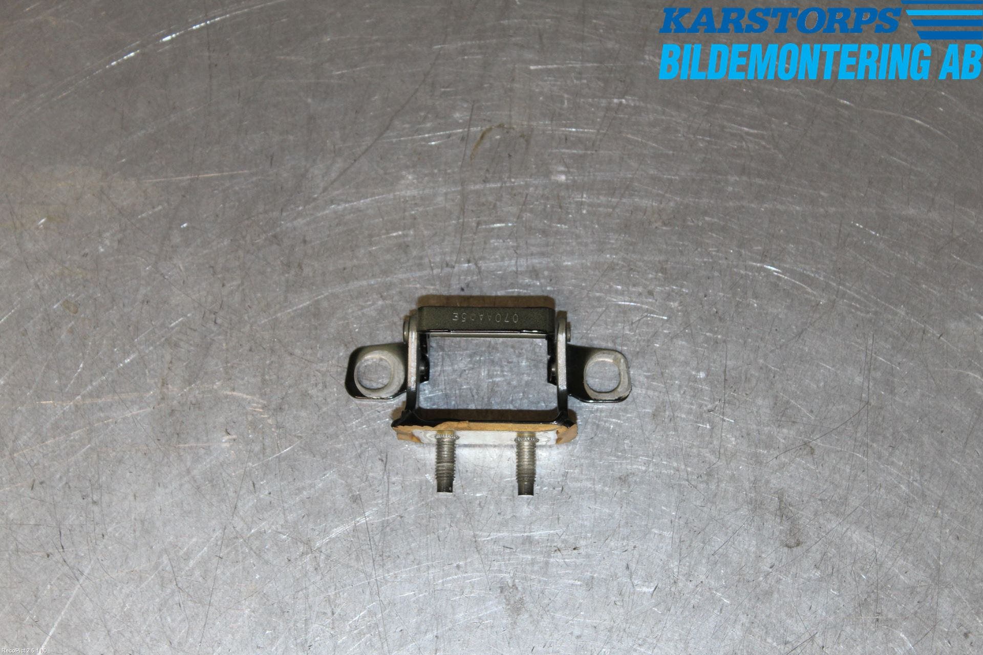 Volvo V60 14-18 Bakluckegångjärn Vä