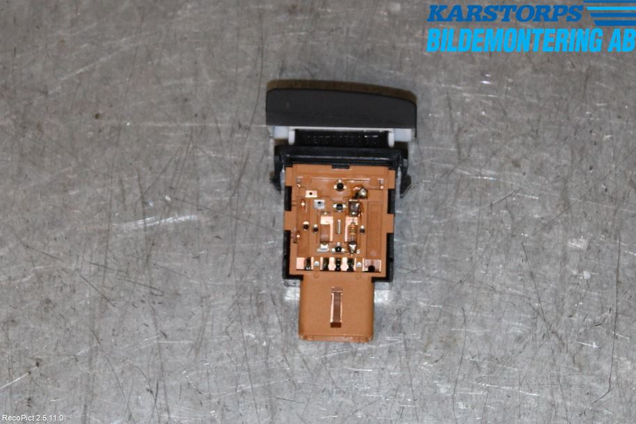 Hyundai i30 FD 07-12 Strömställare Antisladd