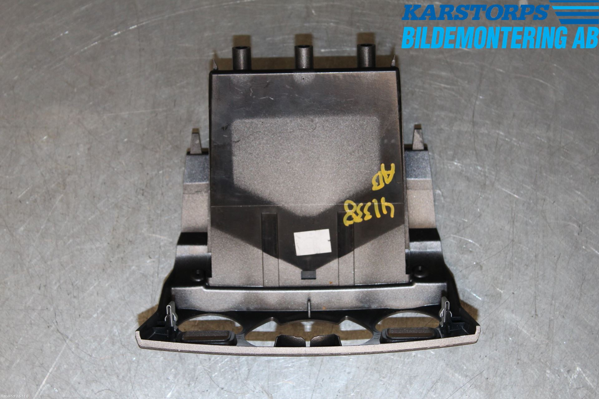 Peugeot 308 08-13 Instrument-Radio Sarg