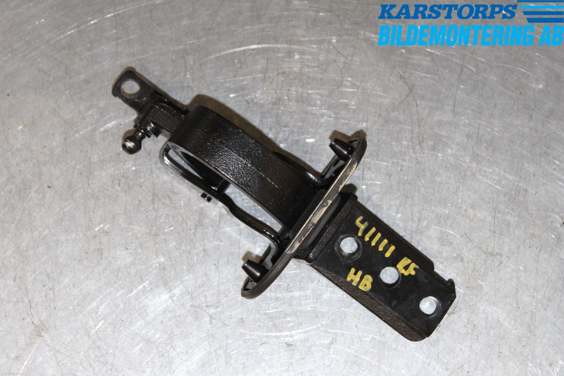 Volvo V70 08-13 Bakluckegångjärn Vä