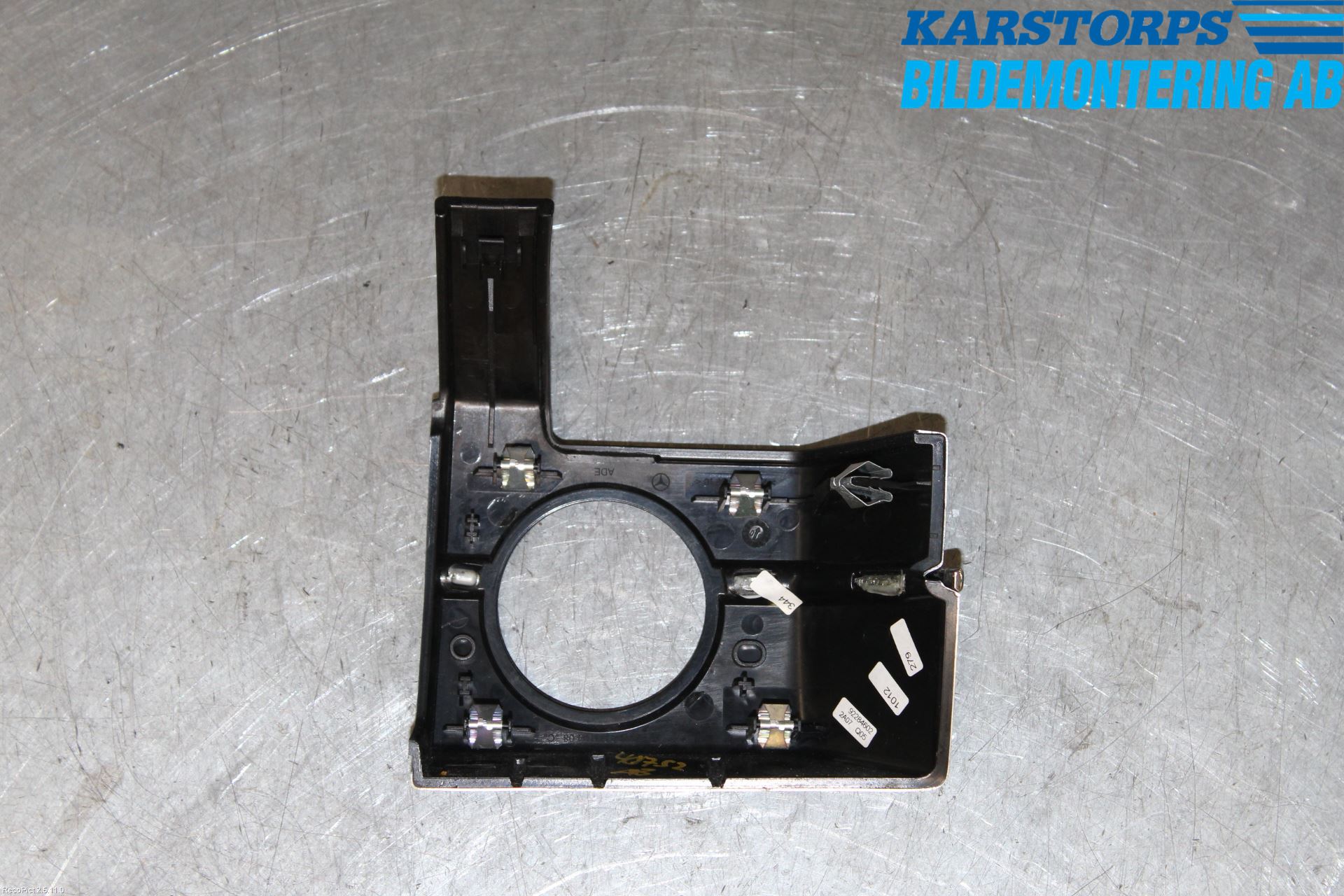 Mercedes-Benz MB GLK-KLASS (X204) 08-16 Instrumentbräda Inlägg-Dekorlist