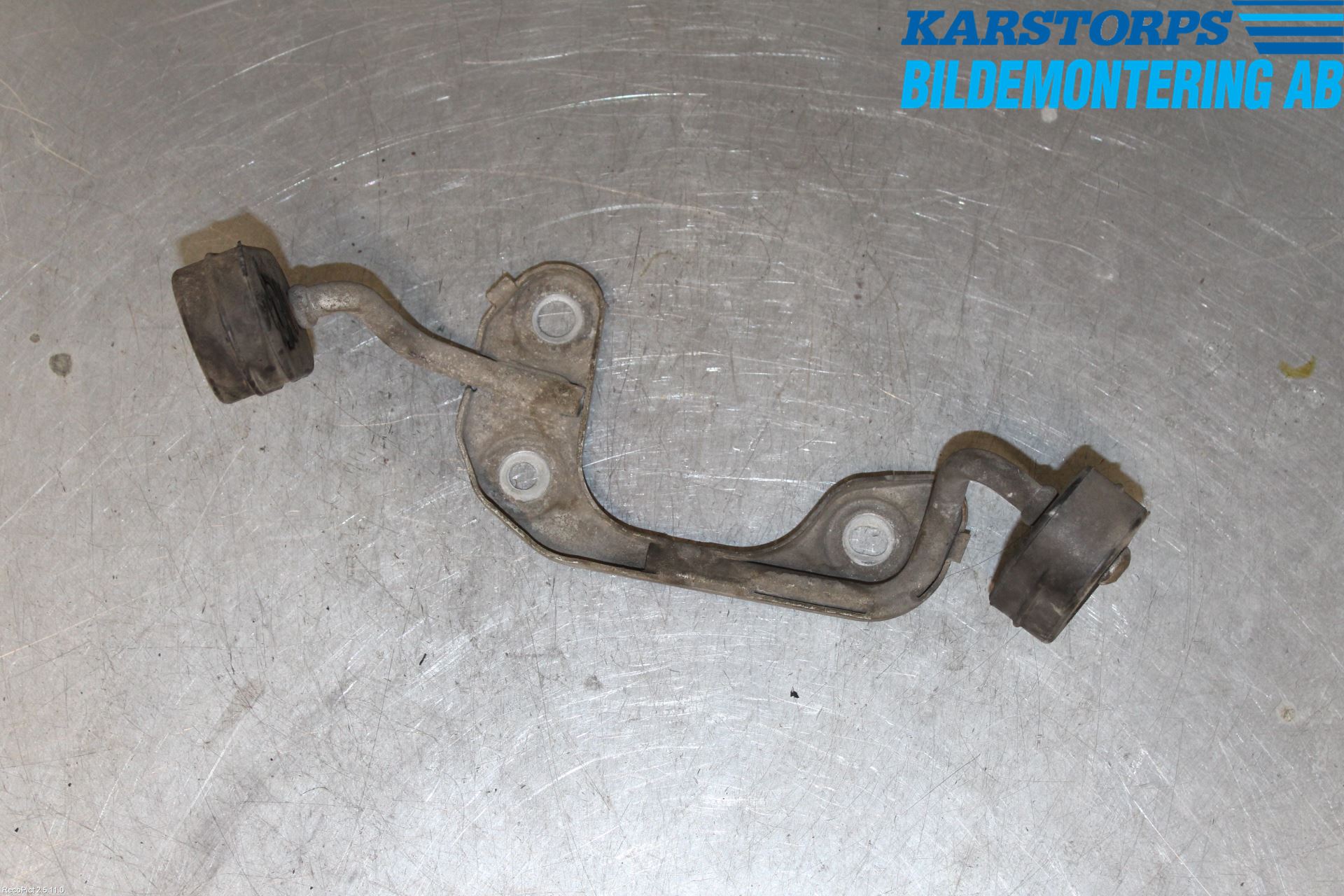 Mercedes-Benz MB GLK-KLASS (X204) 08-16 Avgas Monteringsdet