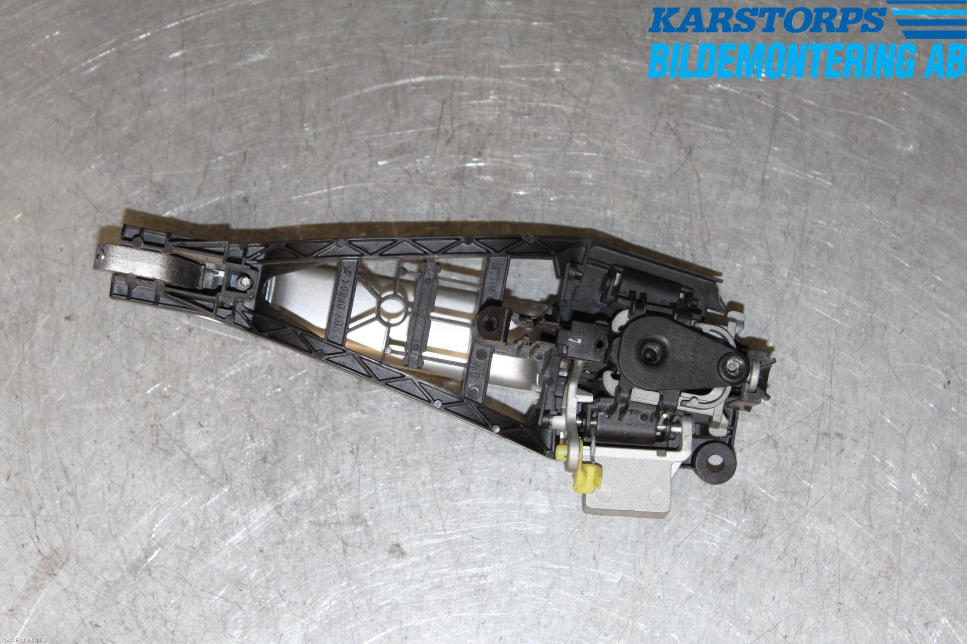 Opel TIGRA Dörrhandtag Yttre Vä