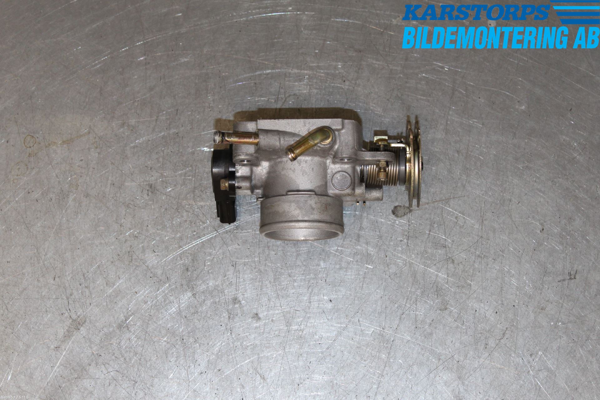 Mazda DEMIO Injspjällhus