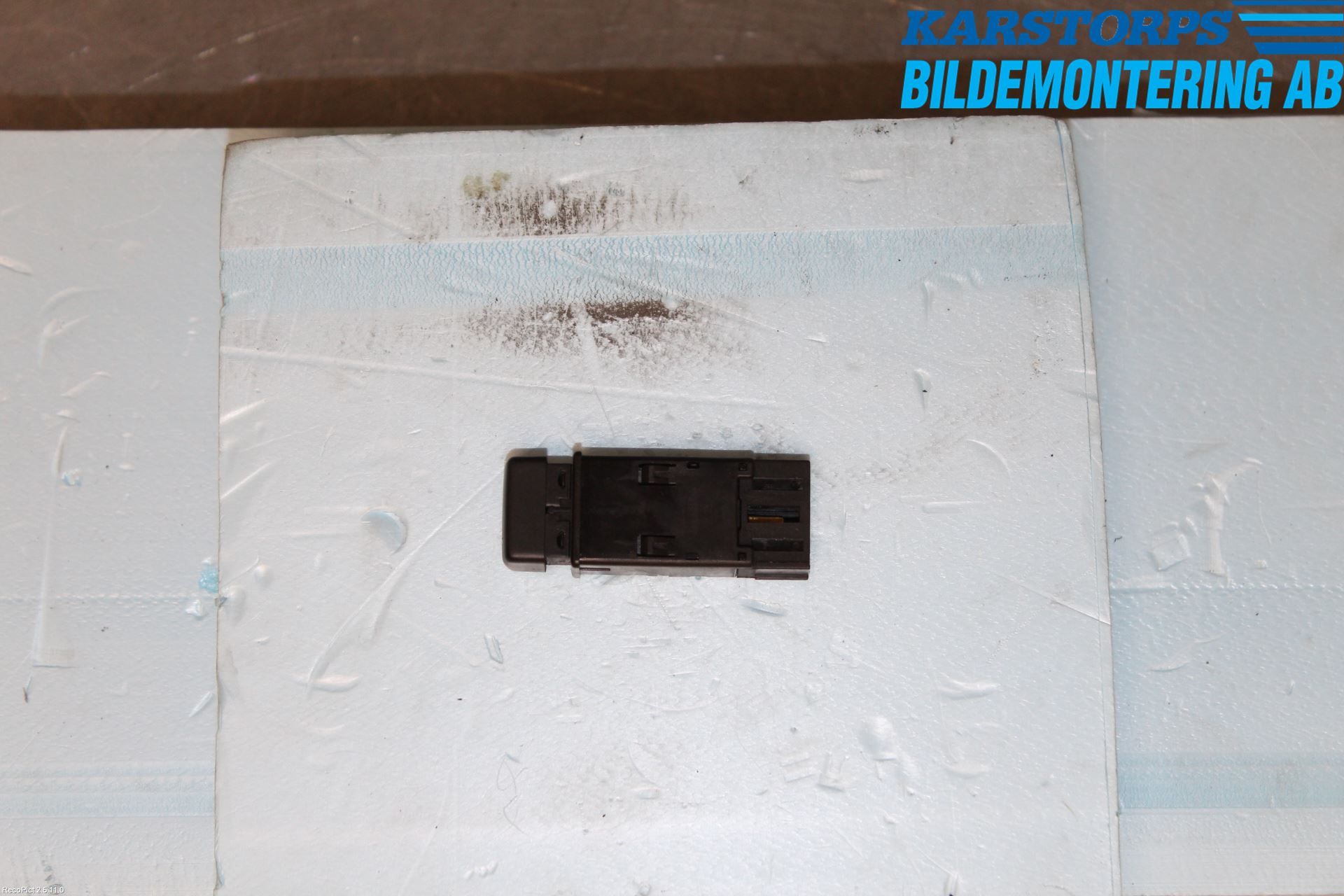 MG TF Ströms Dimljus Fram-Bak