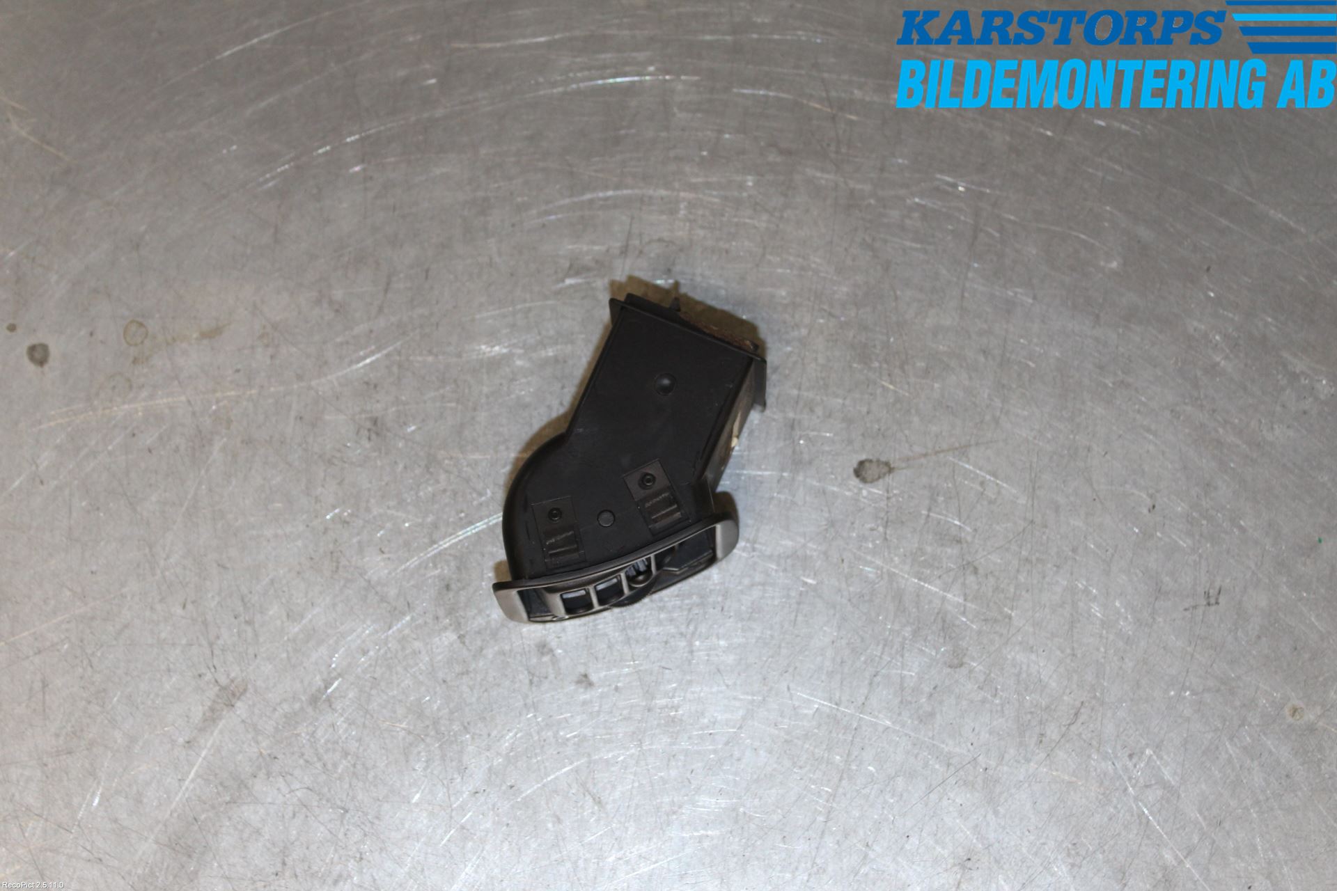 MG TF Defrosterkanal-Munstycke