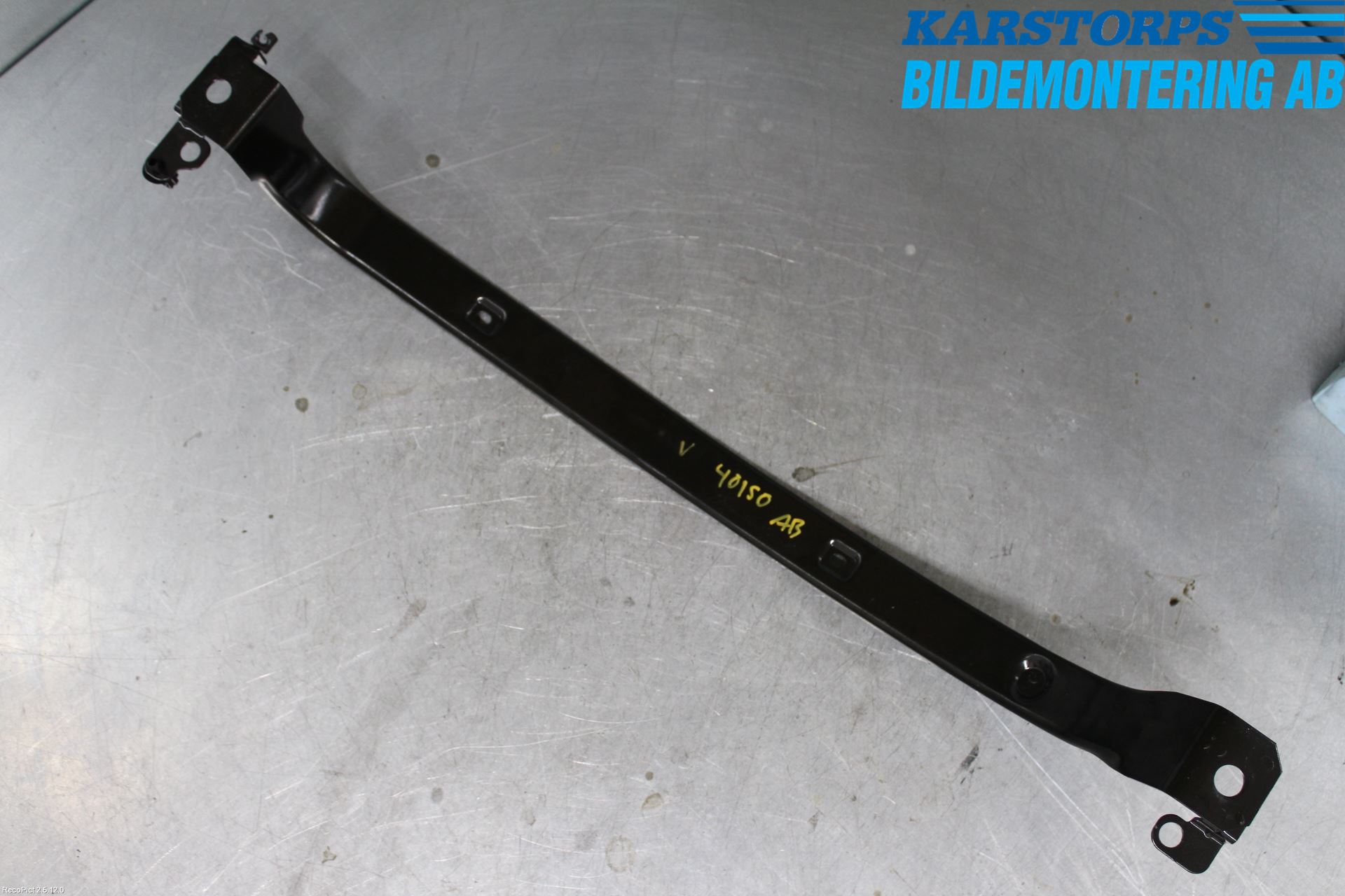 Volvo XC60 14-17 Bränsletanksband