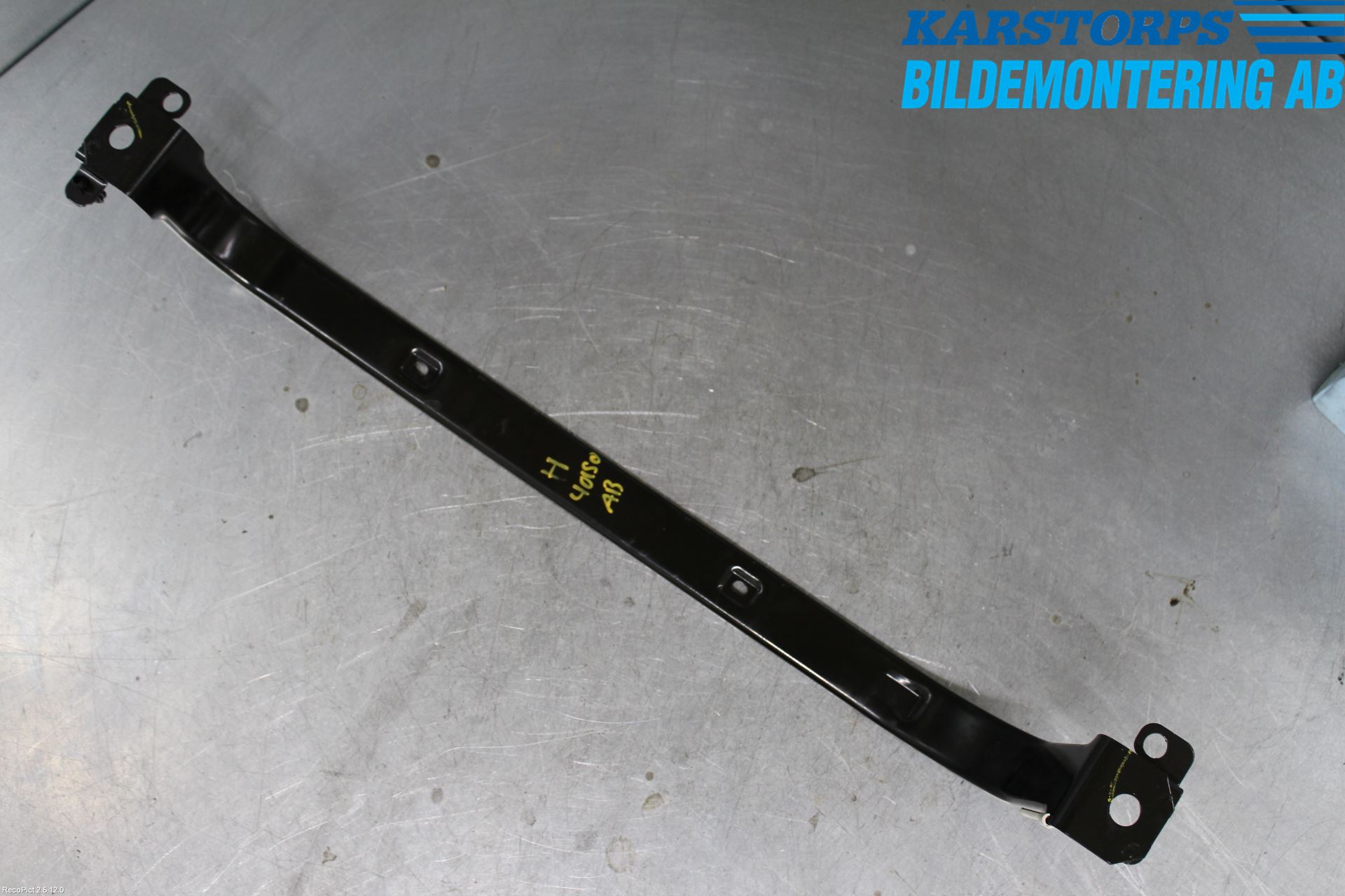 Volvo XC60 14-17 Bränsletanksband