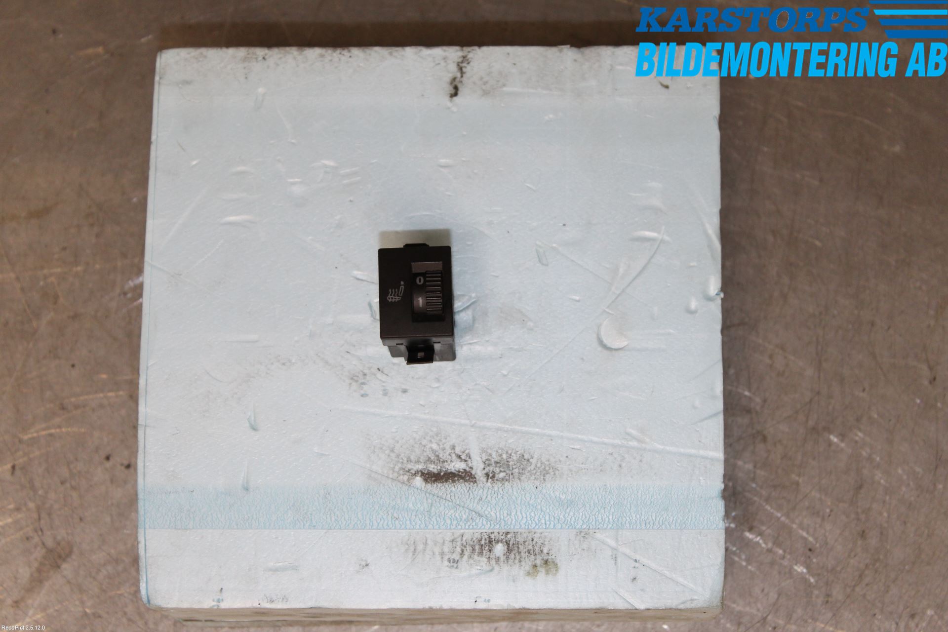 Volkswagen VW POLO 02-05 Strömställare Stolvärme