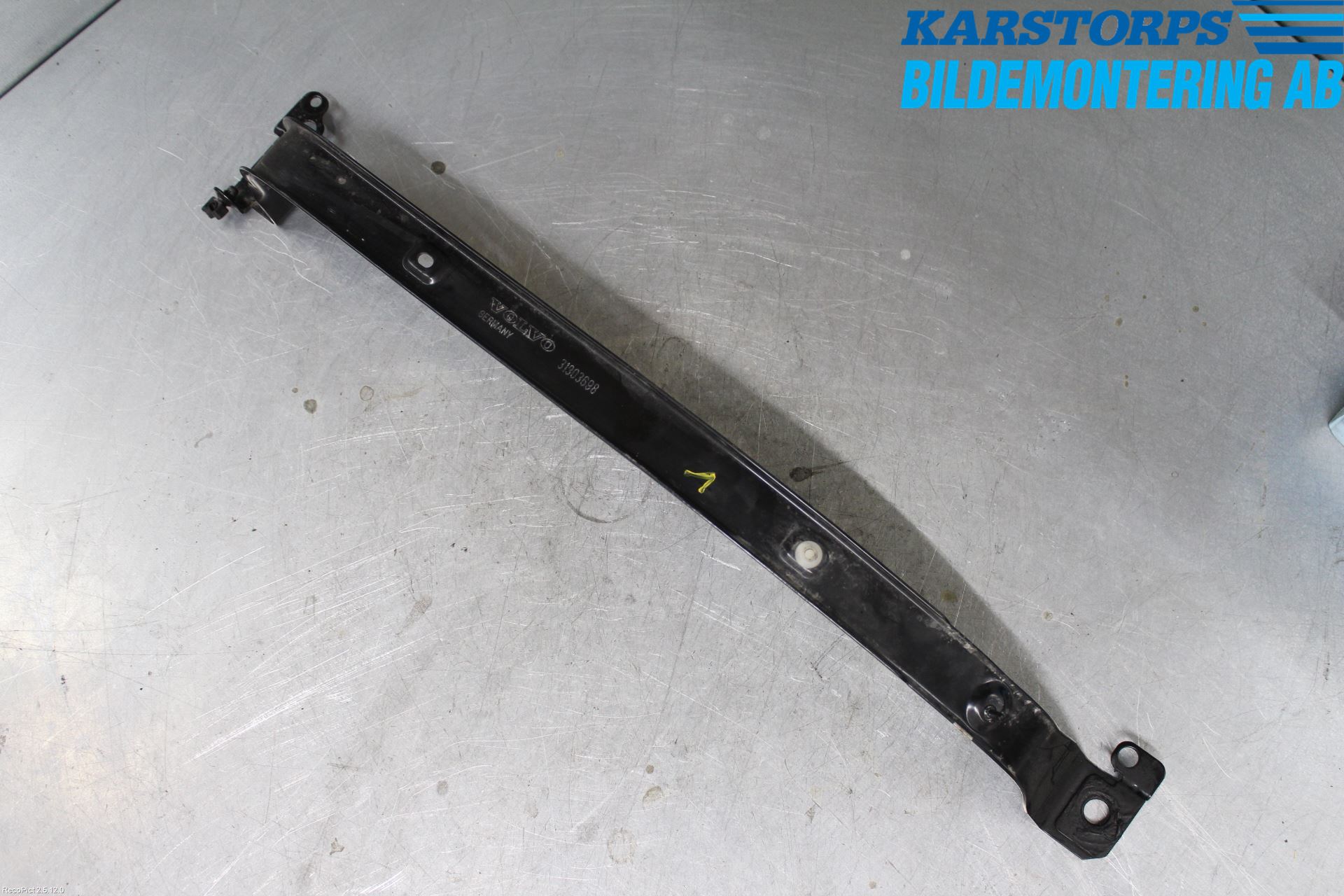 Volvo XC60 14-17 Bränsletanksband