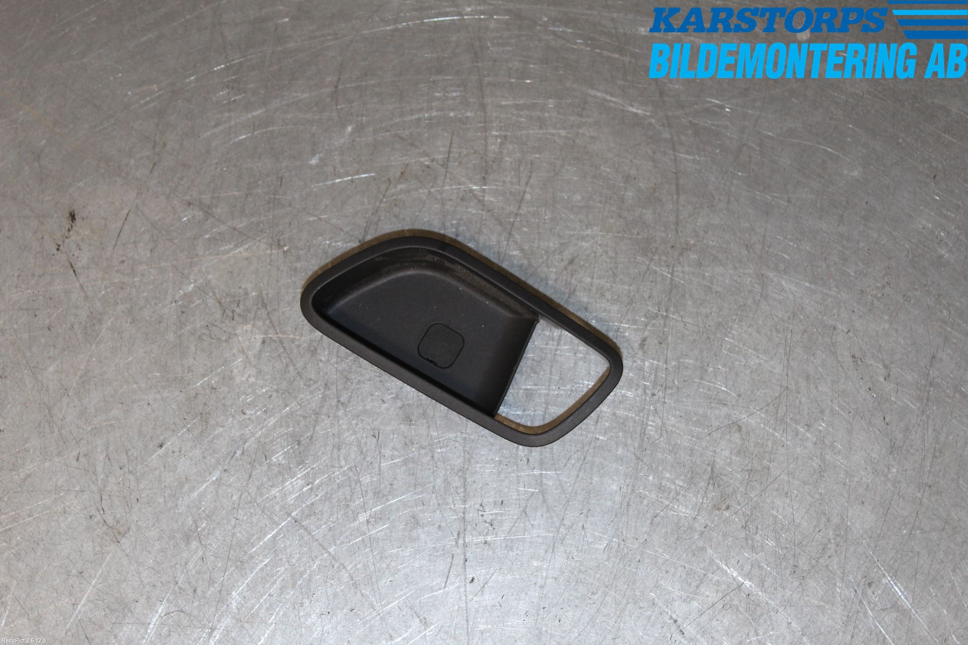 Hyundai i10 BA 14-16 Dörrhandtag Inre Vä