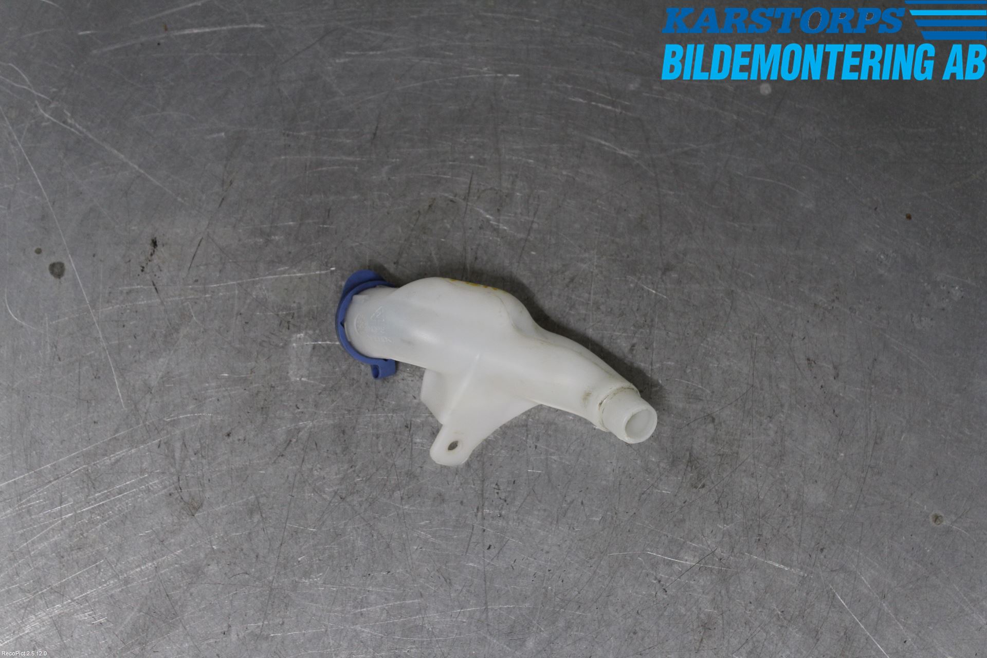 Volvo V50 08-12 Spolartank Påfyllningsrör