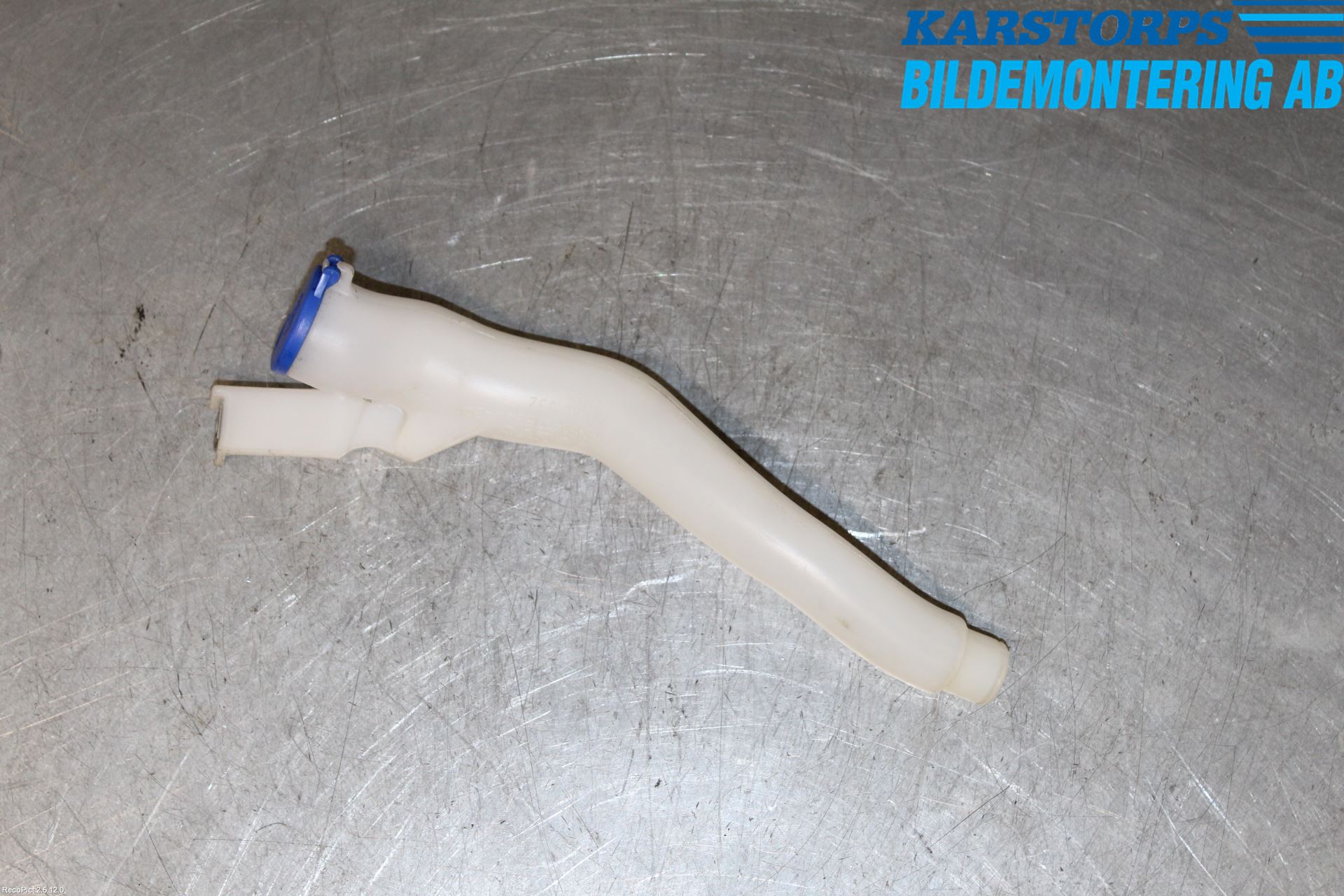 Volvo S40 04-07 Spolartank Påfyllningsrör