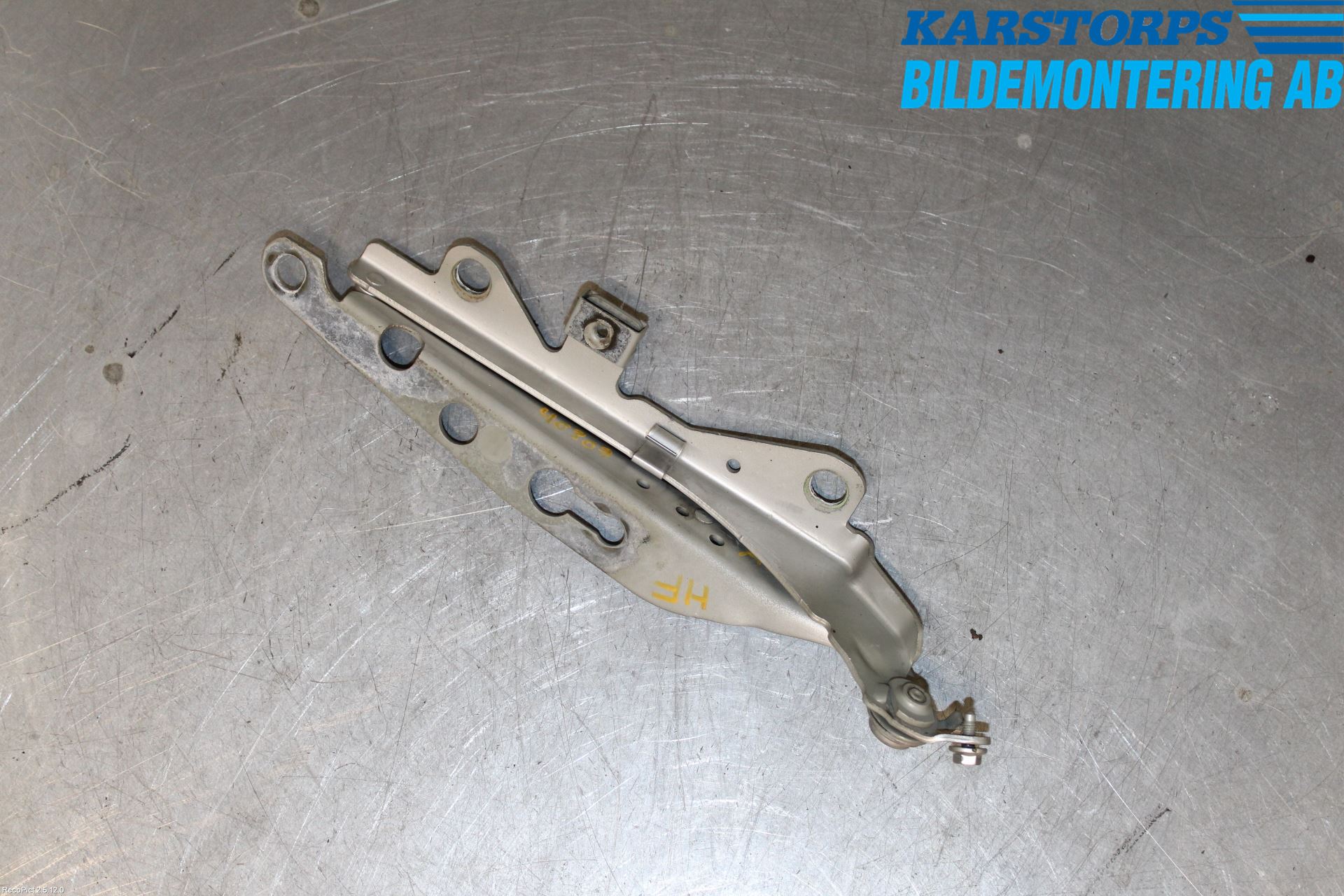 Volvo S60 05-10 Huvgångjärn