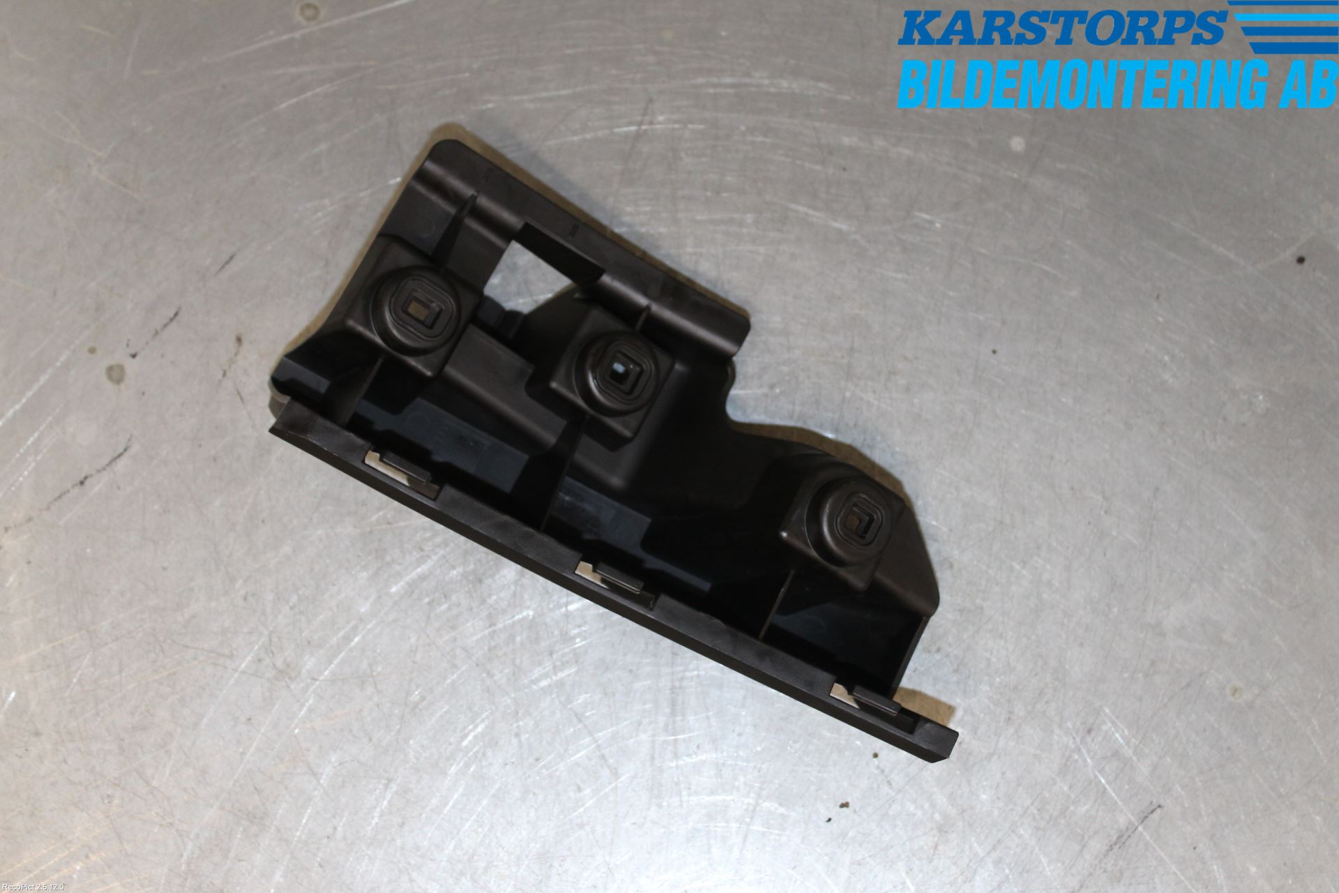 Volvo S60 05-10 Stötfångarfäste Bak Hö