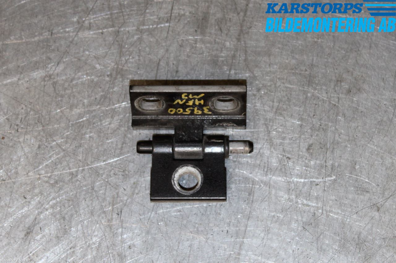 Volvo V70 00-04 Dörrgångjärn