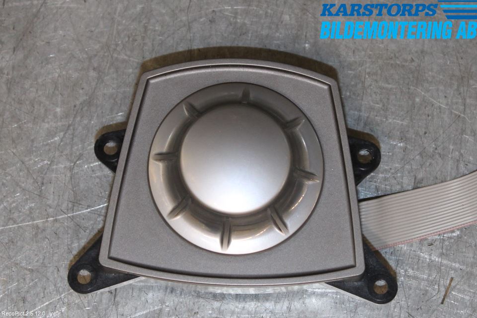 BMW 7 E65/66    00-08 Strömställare Färddator