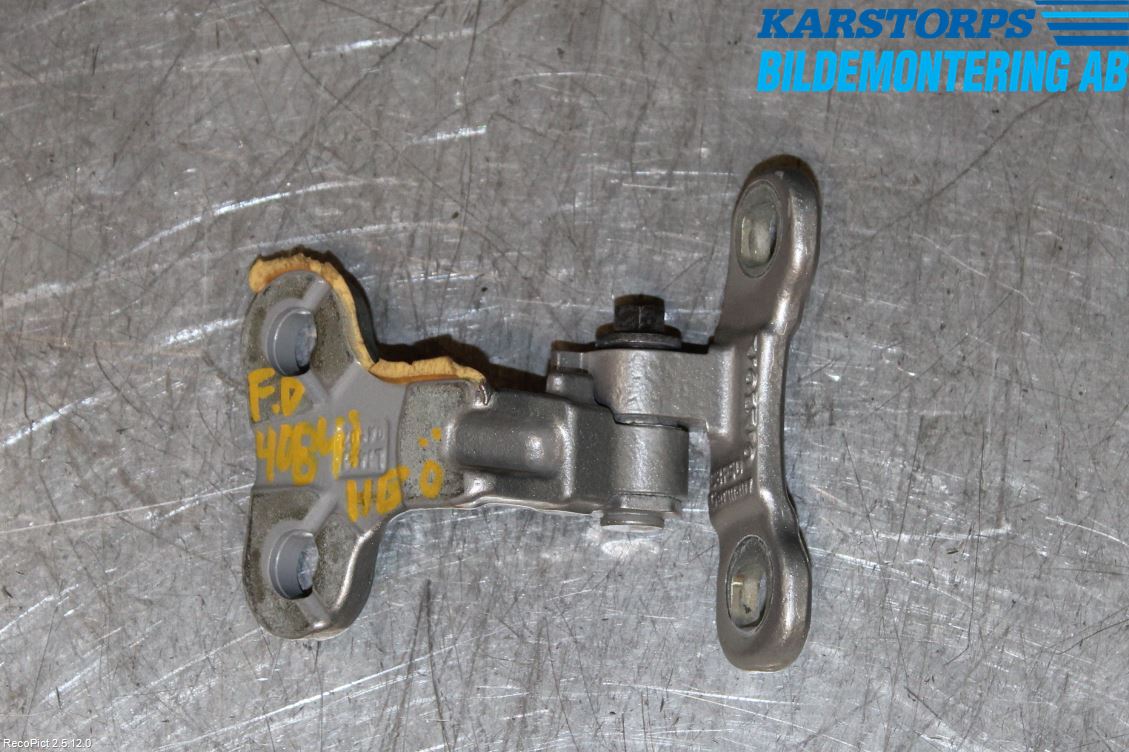 Volvo V50 08-12 Dörrgångjärn