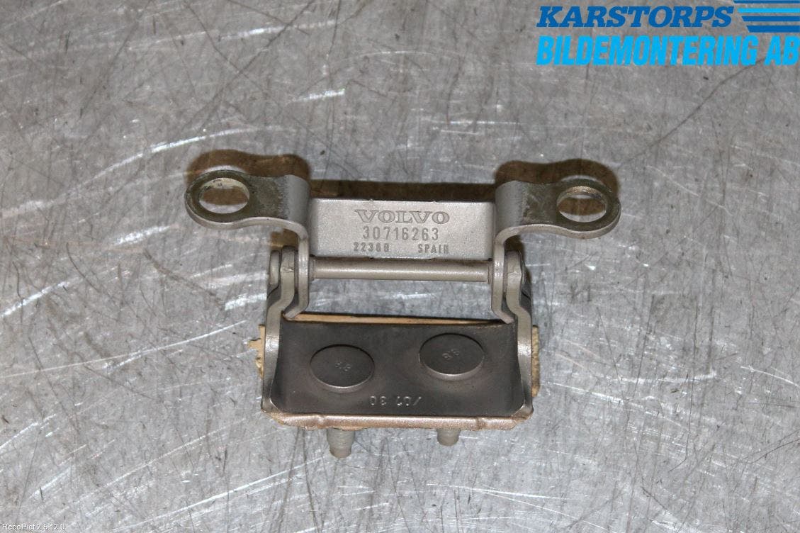 Volvo V50 08-12 Bakluckegångjärn Hö