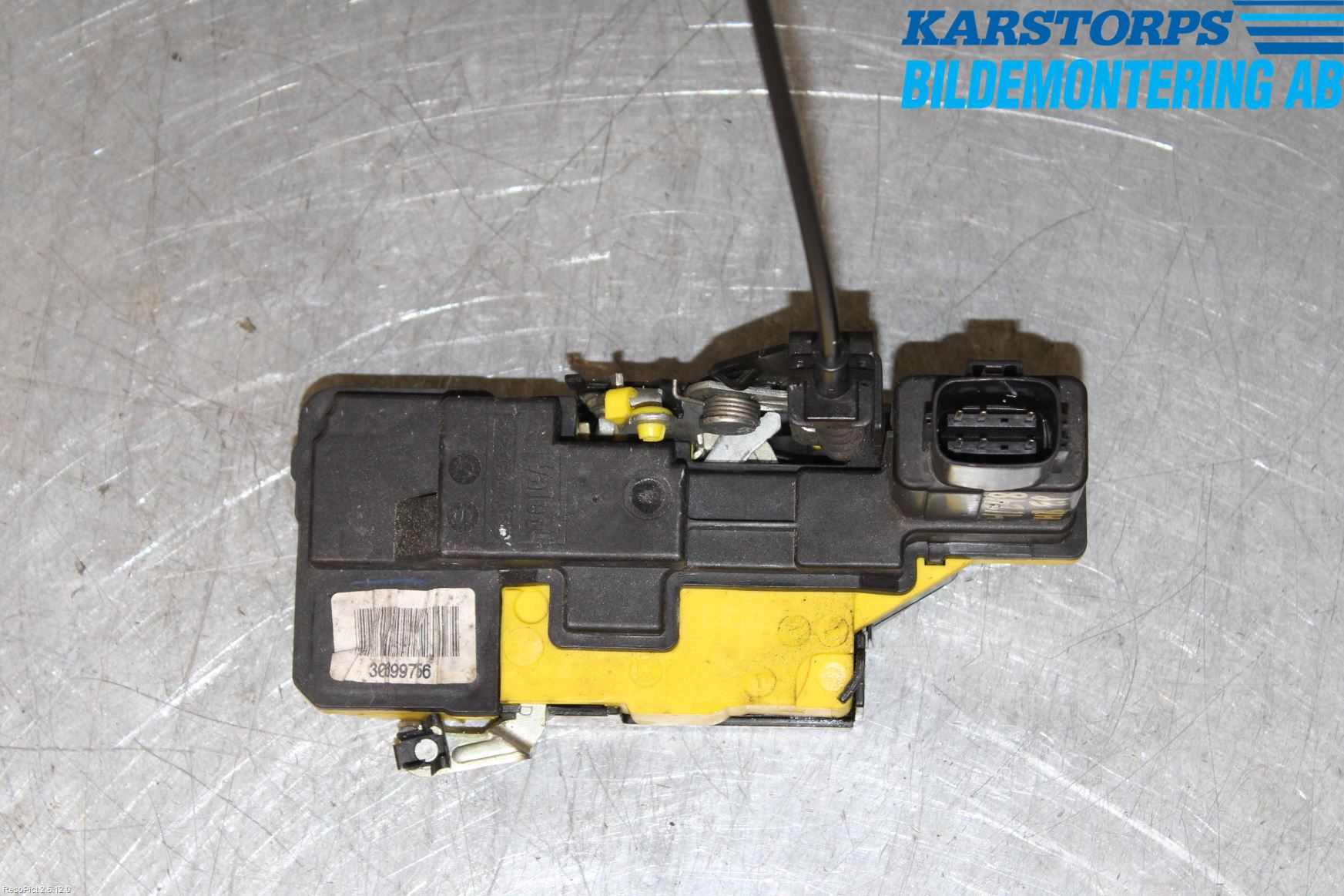 Volvo V70 05-08 Låskista-Dörrlås