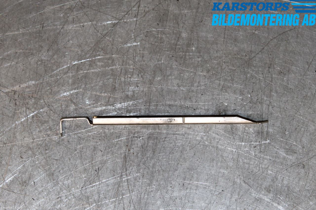 Volvo V50 08-12 Strålkast Fästsarg