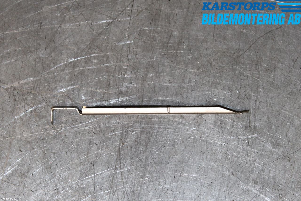 Volvo V50 08-12 Strålkast Fästsarg