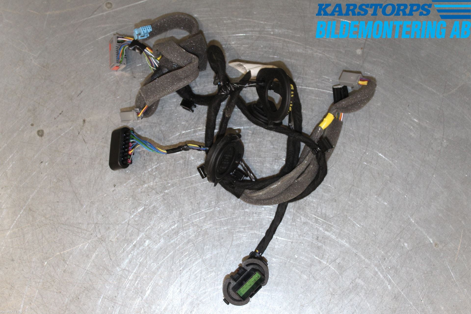 Volvo V60 14-18 Kabelhärva