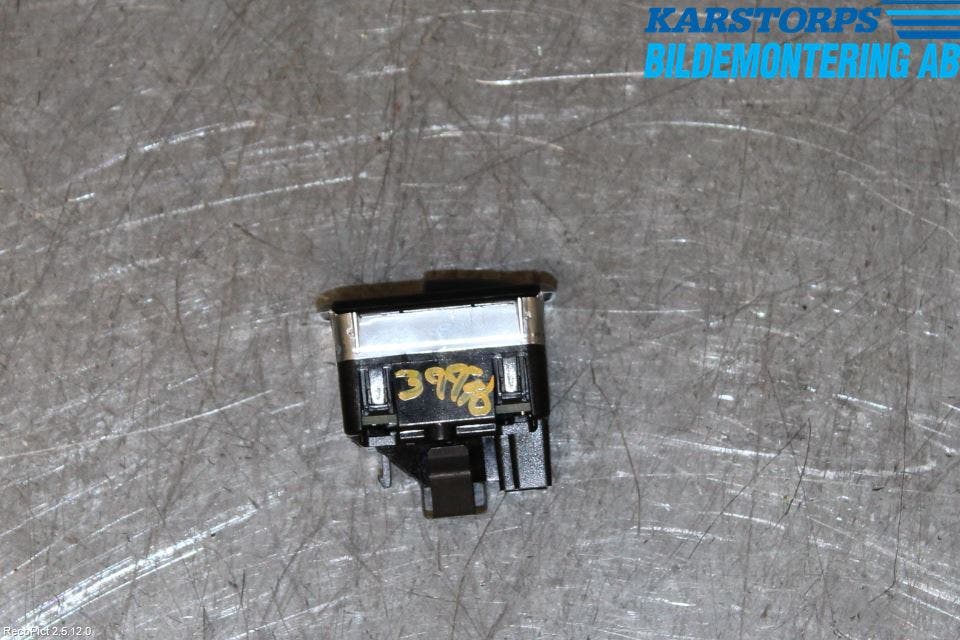 Mercedes-Benz MB A-KLASS (W176) 13-18 Strömställare Elhiss