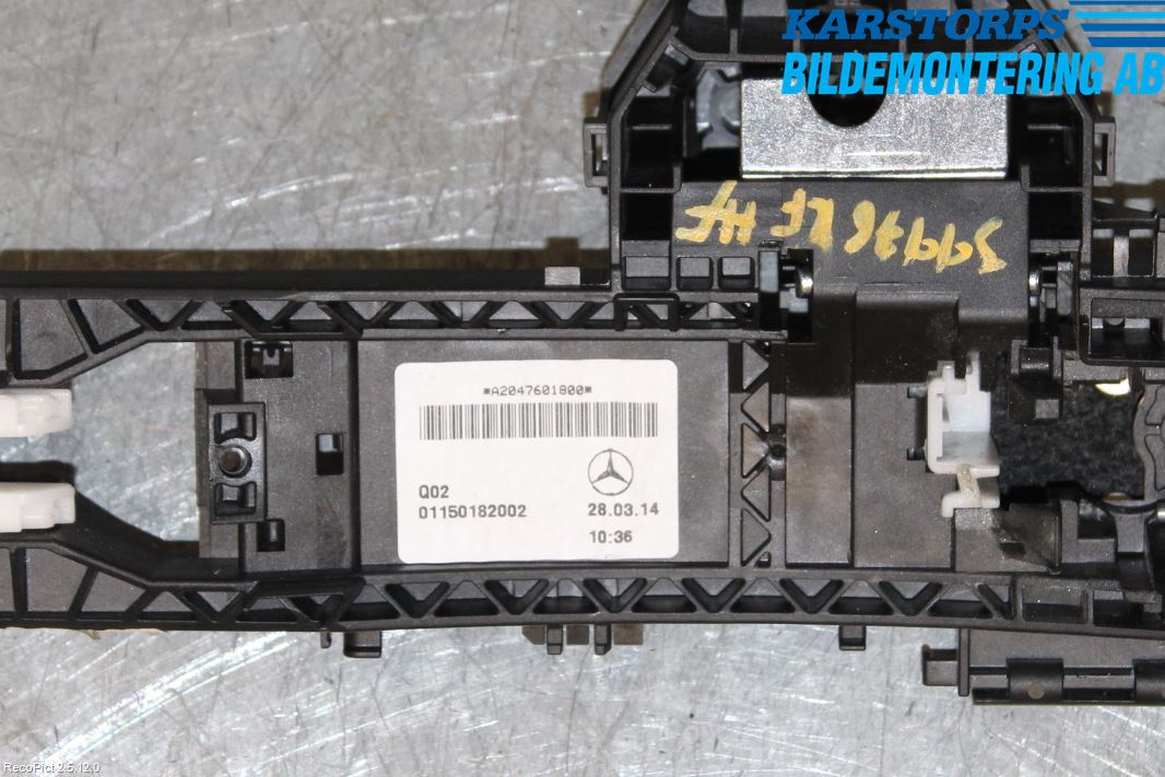 Mercedes-Benz MB A-KLASS (W176) 13-18 Dörrhandtag Yttre Hö