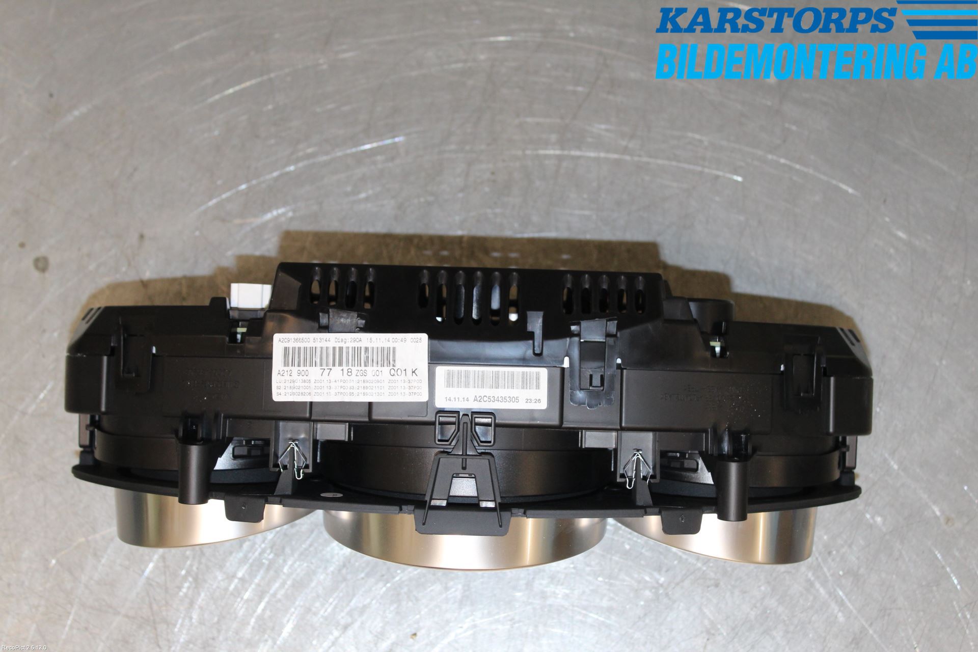 Mercedes-Benz MB E-KLASS (W212) 09-16 Instrument Komb