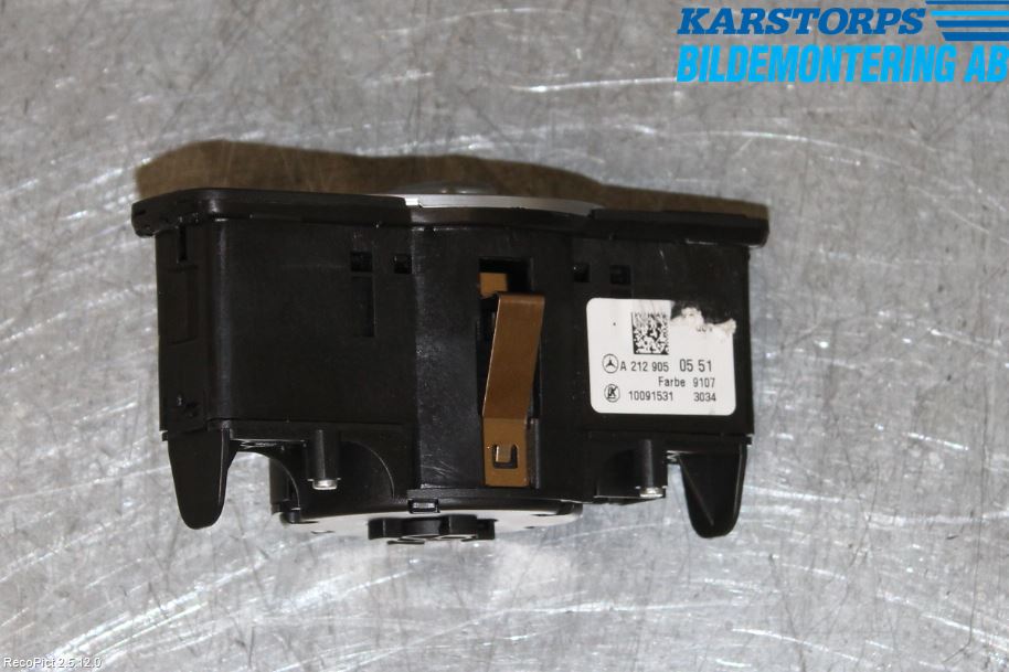 Mercedes-Benz MB E-KLASS (W212) 09-16 Strömställare Ljus