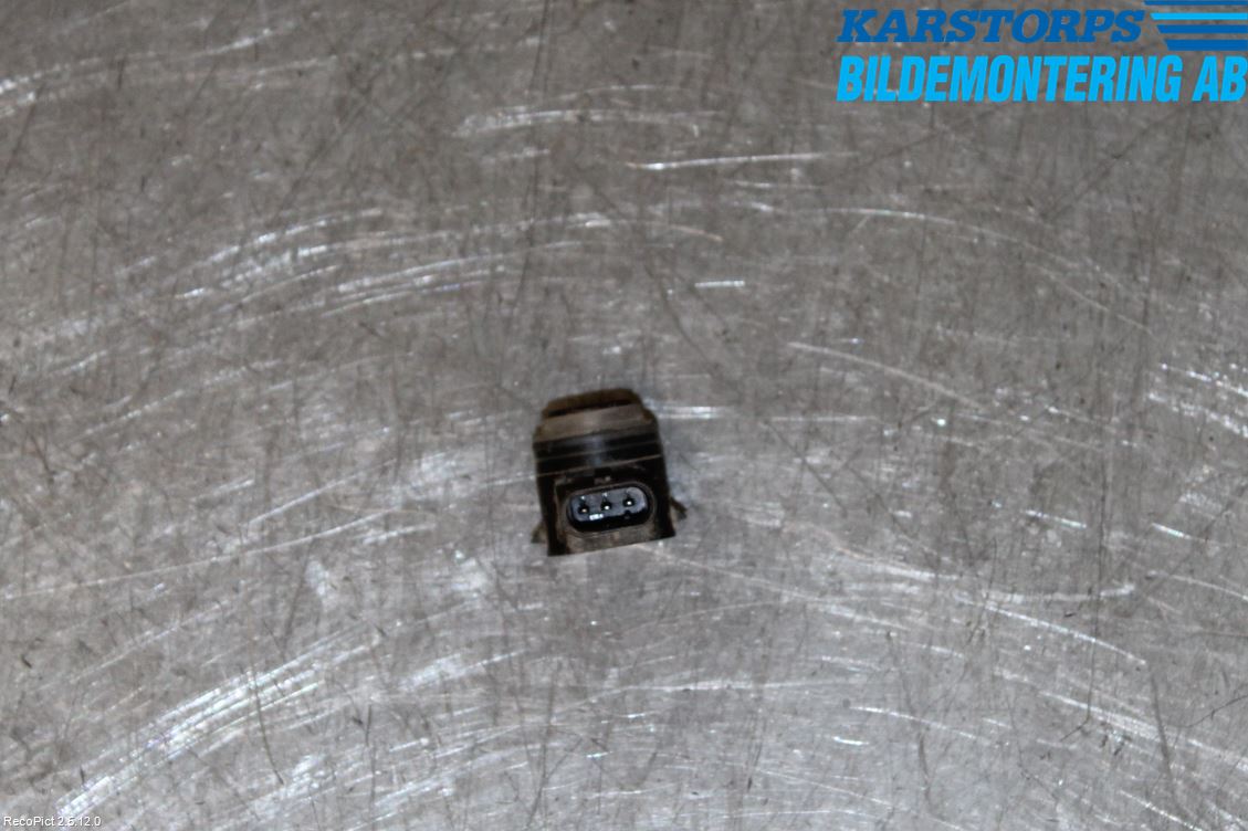 Mercedes-Benz MB E-KLASS (W212) 09-16 Parkeringshjälp Backsensor