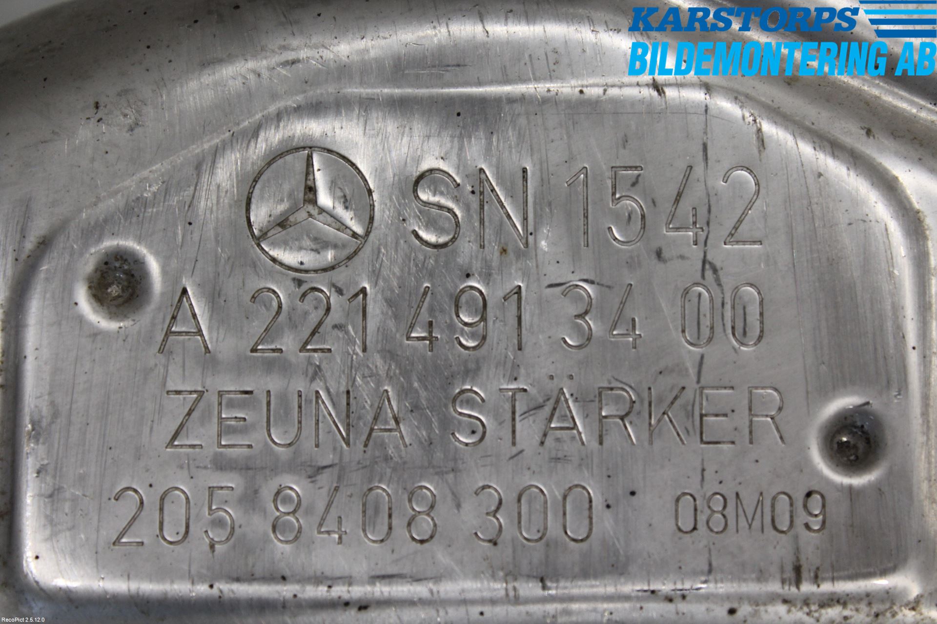 Mercedes-Benz MB S-KLASS (W221) 05-13 Avgas Bakre Dämpare