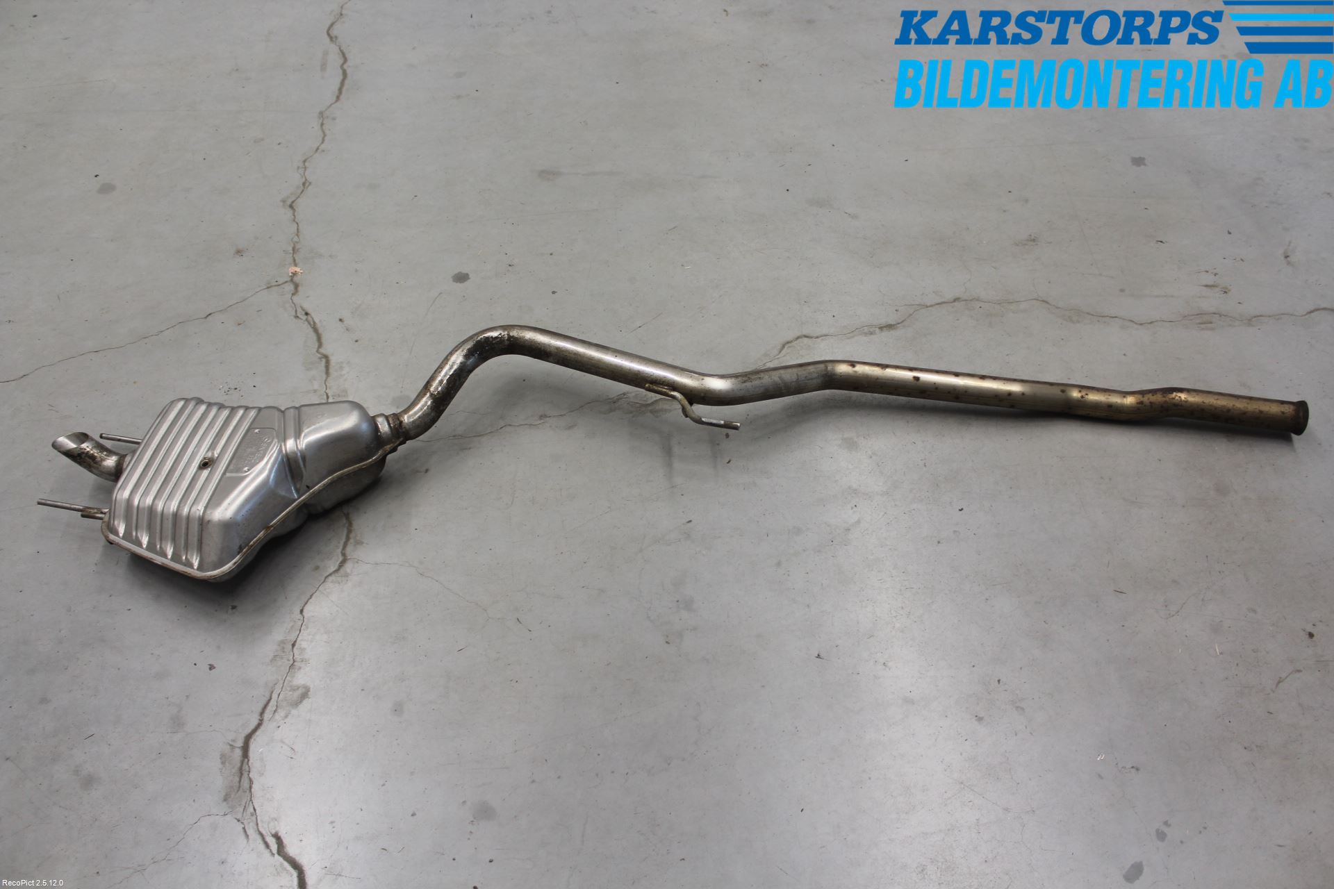 Mercedes-Benz MB S-KLASS (W221) 05-13 Avgas Bakre Dämpare