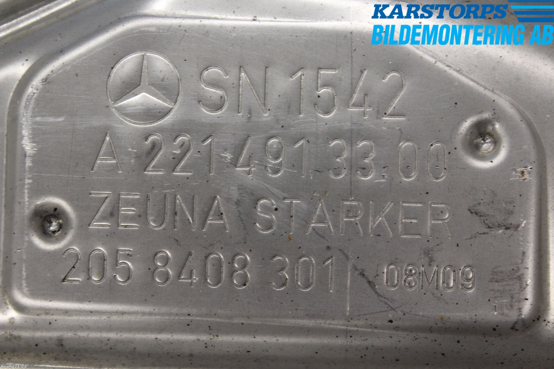Mercedes-Benz MB S-KLASS (W221) 05-13 Avgas Bakre Dämpare