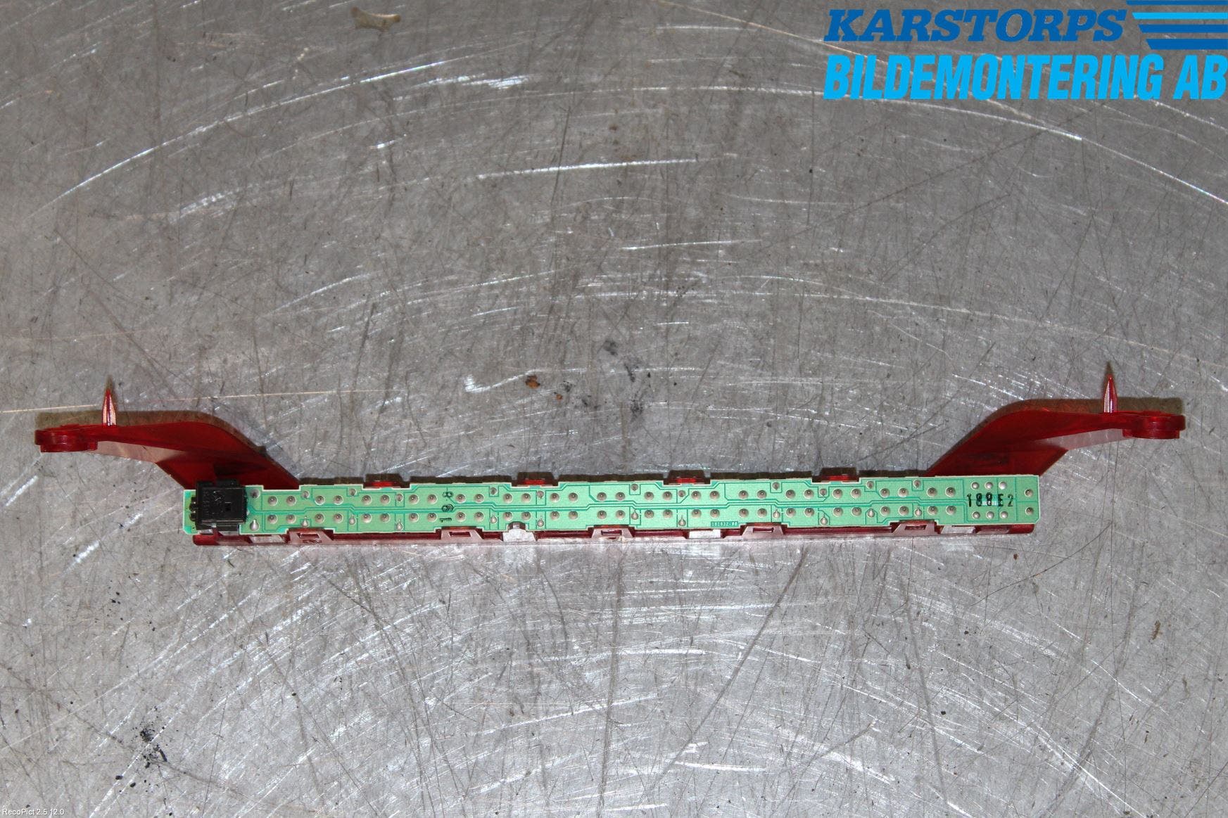 BMW 1 E87/81 5D/3D 03-11 Bromsljus Bakruta