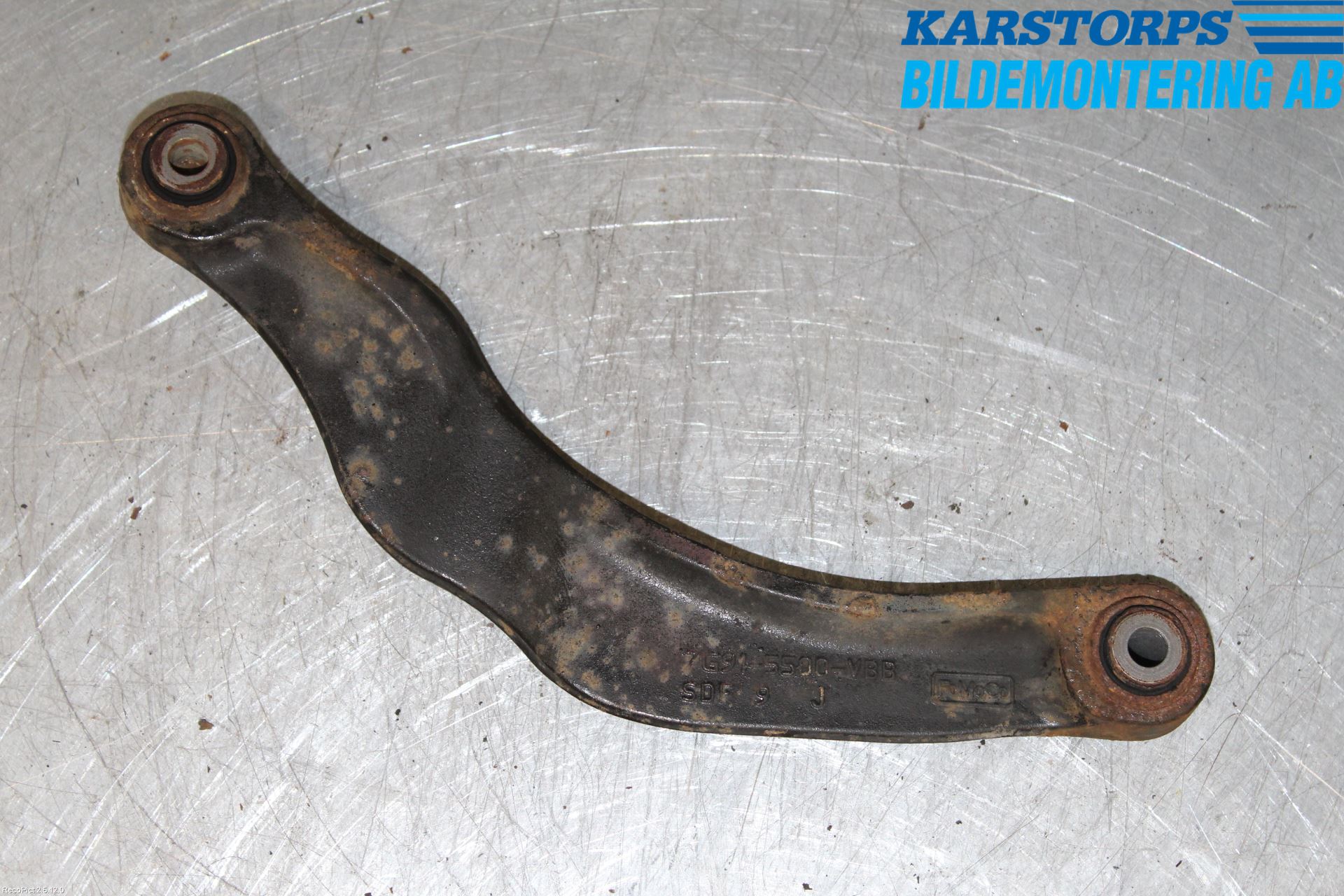 Volvo XC60 09-13 Bärarm Bak Övre Höger