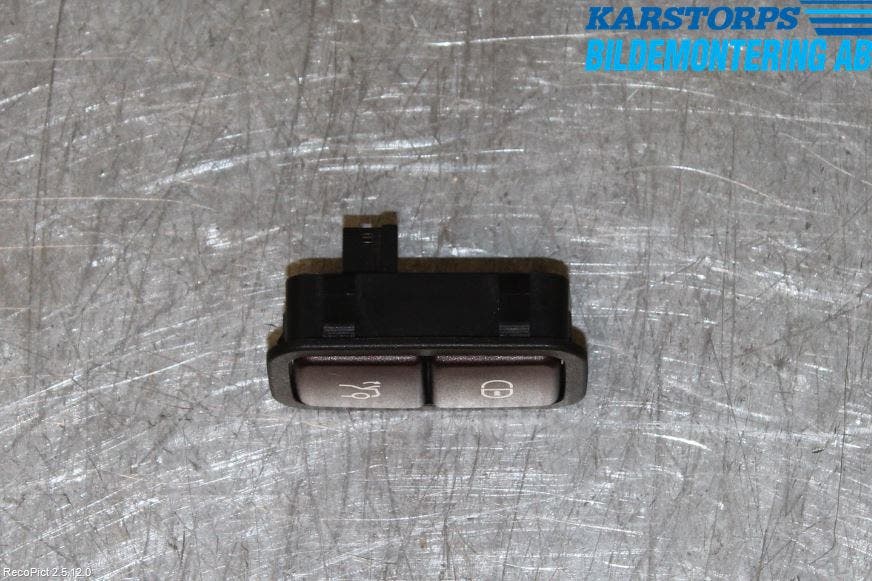 Mercedes-Benz MB S-KLASS (W221) 05-13 Strömställare Baklucka