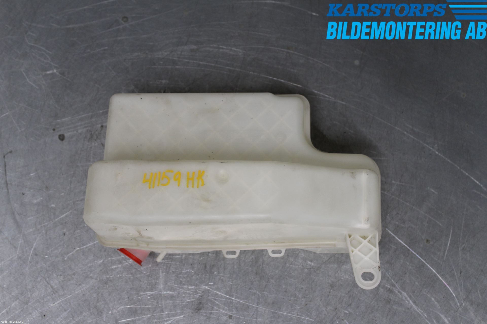 BMW 7 E65/66    00-08 Spolartank Vindruta-Strål