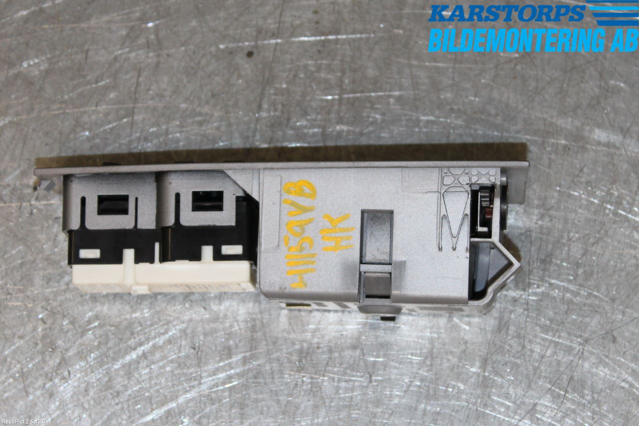 BMW 7 E65/66    00-08 Strömställare Elhiss