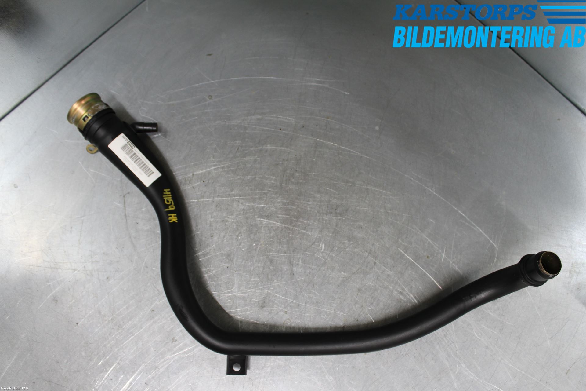 BMW 7 E65/66    00-08 Bränslepåfyllnrör-Slang