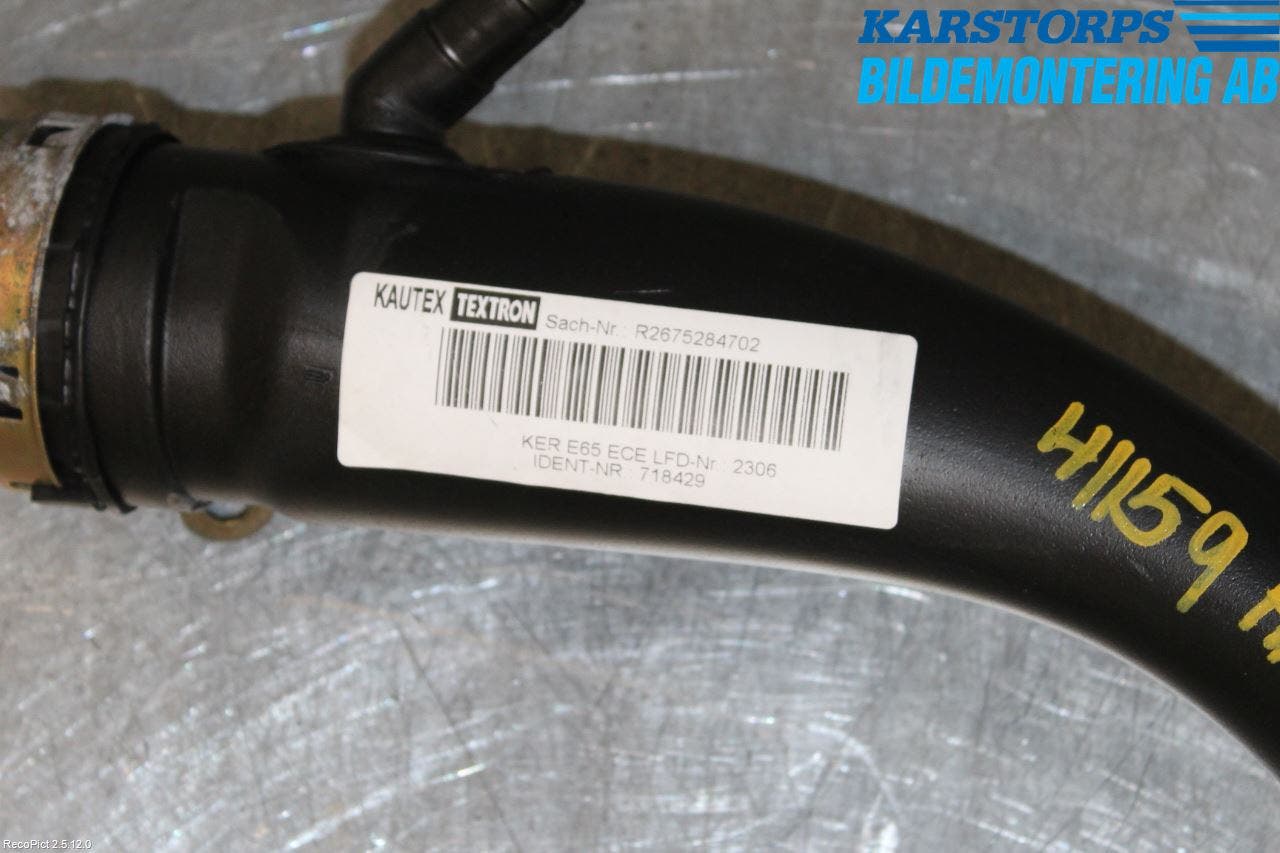 BMW 7 E65/66    00-08 Bränslepåfyllnrör-Slang