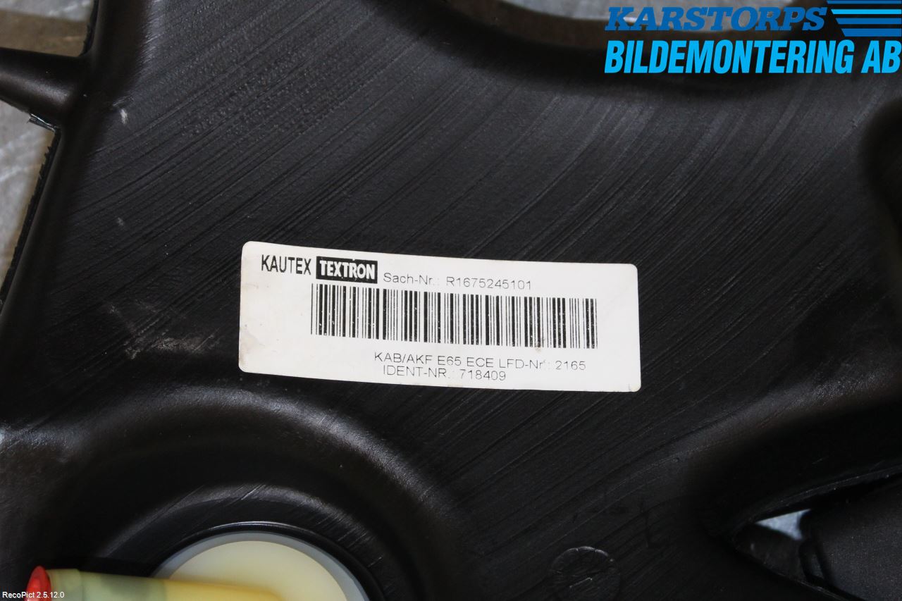 BMW 7 E65/66    00-08 Bränsletank