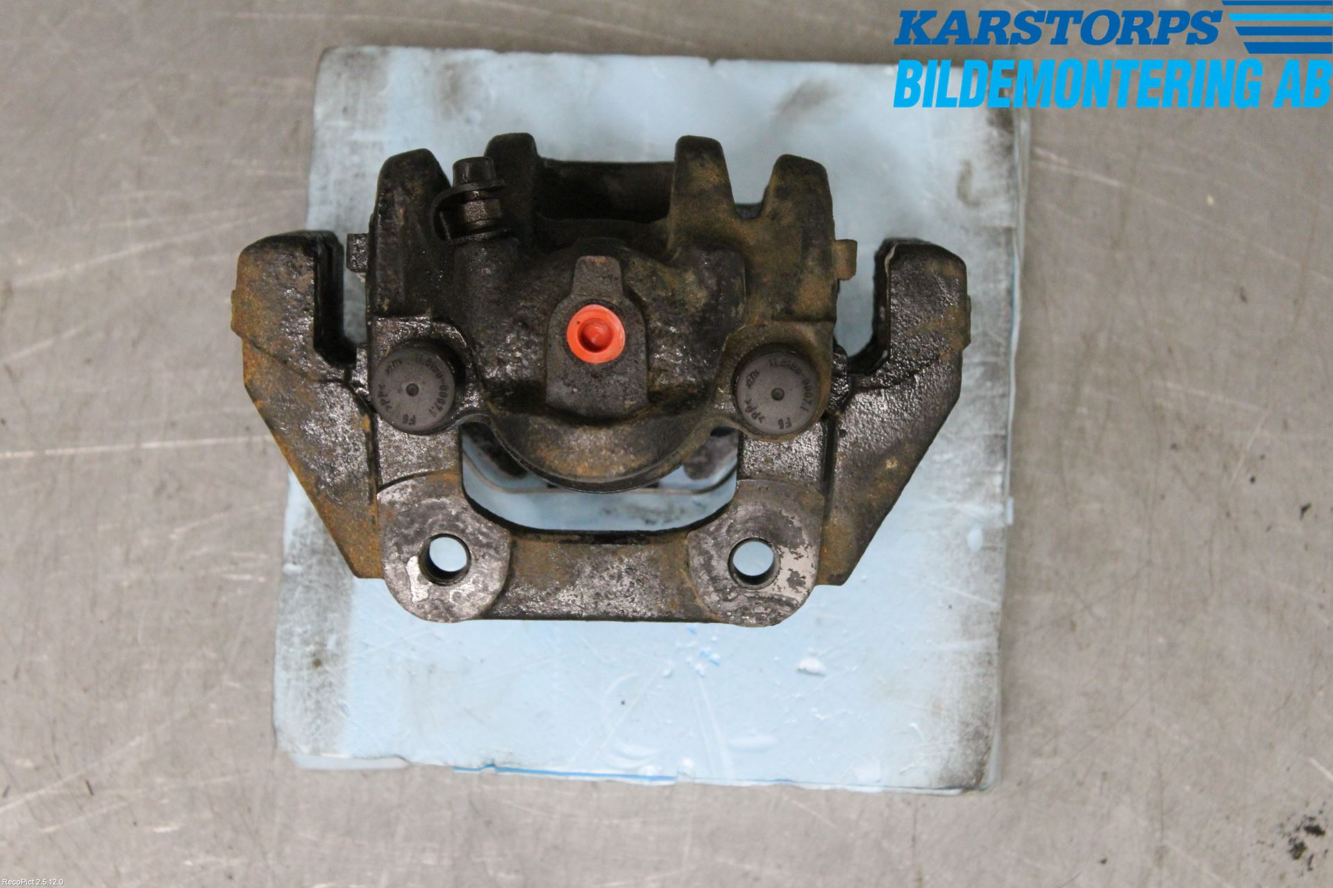 BMW 7 E65/66    00-08 Bromsok Bak Höger