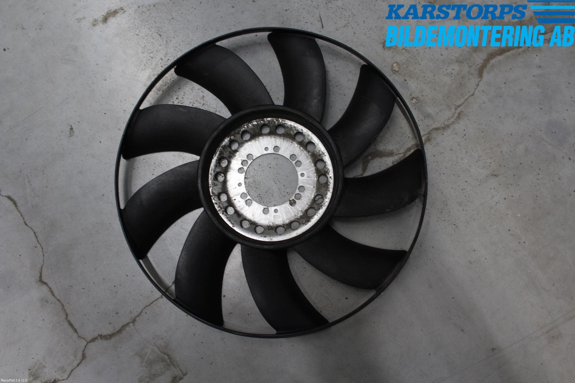 BMW 7 E65/66    00-08 Kylfläkt-Vinge