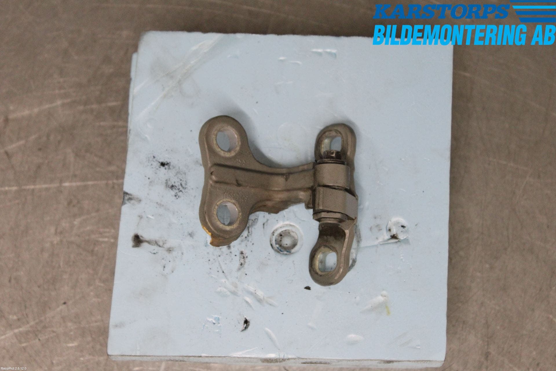 Volvo S40 04-07 Dörrgångjärn